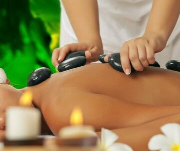 massage aux pierres chaudes